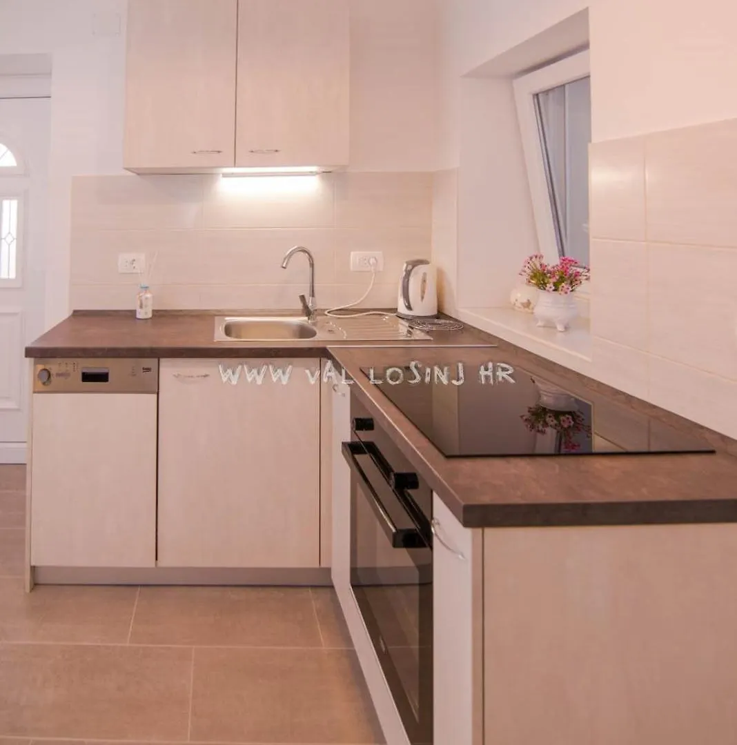 Moris A2 Apartment Veli Losinj